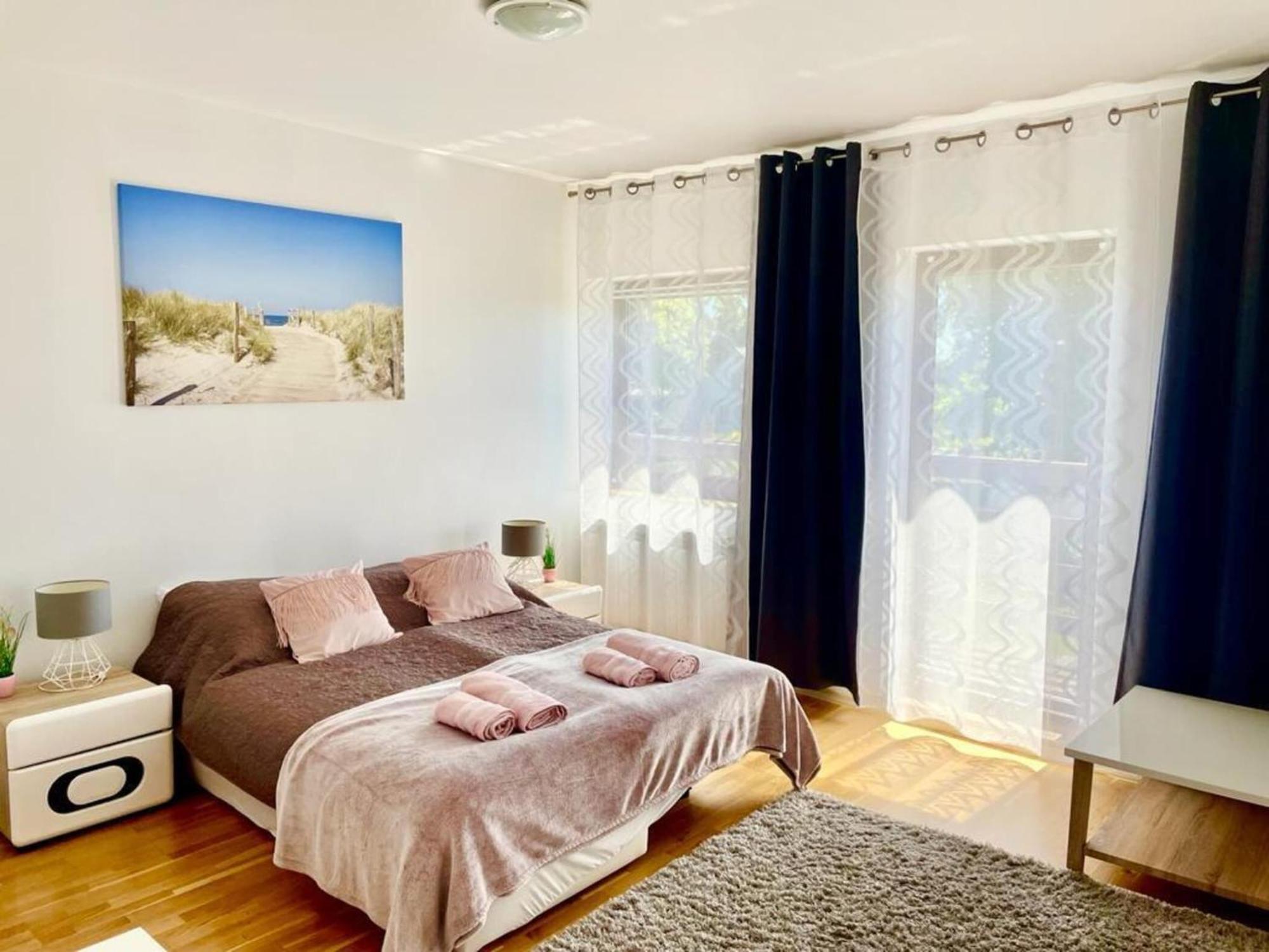 Holiday Spacious Modern Flat In Dabrowa Gostyniec Exterior foto
